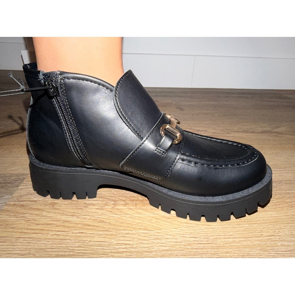Women loafers size 8 - Picture 3 of 8
